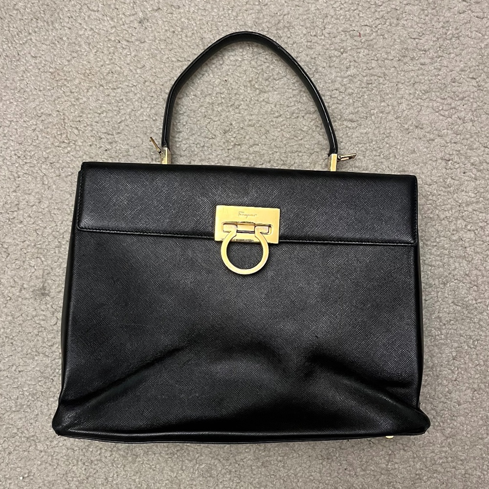 SALVATORE FERRAGAMO Gancini handle and crossbody handbag Authentic DY-21 8791